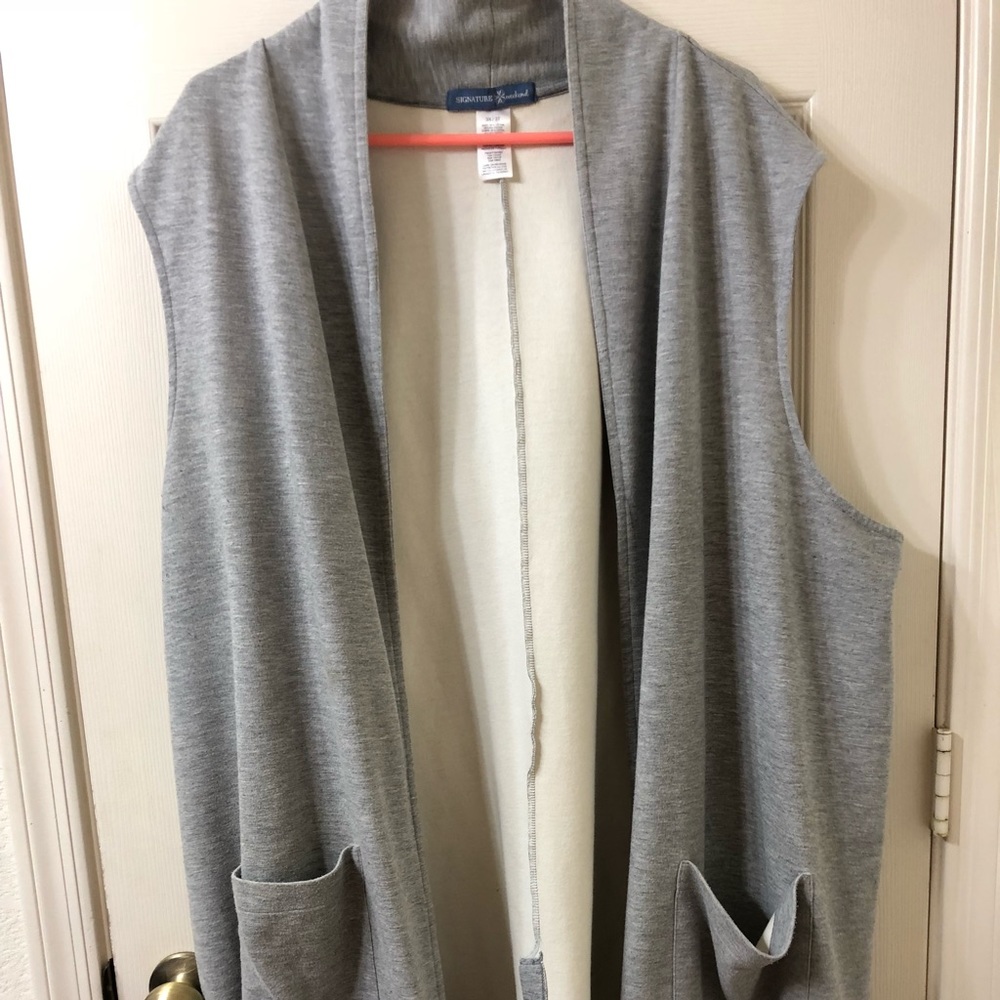 Sweater good condition